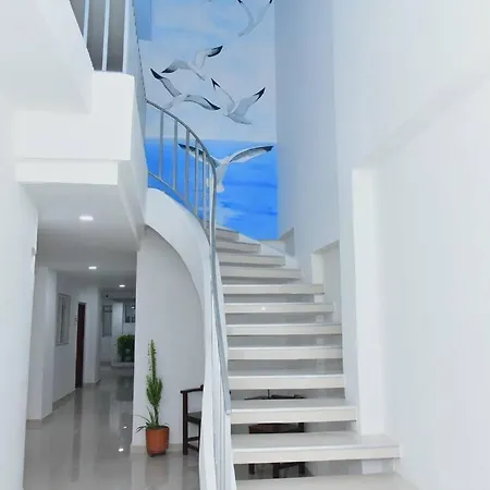 Cozy 1Br Apt Walking Distance To Airport/Beach Cartagena Exterior photo